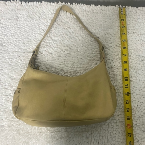 Wilson’s Leather Shoulder Bag, Buttery Tan with Gold Studs - Picture 9 of 9